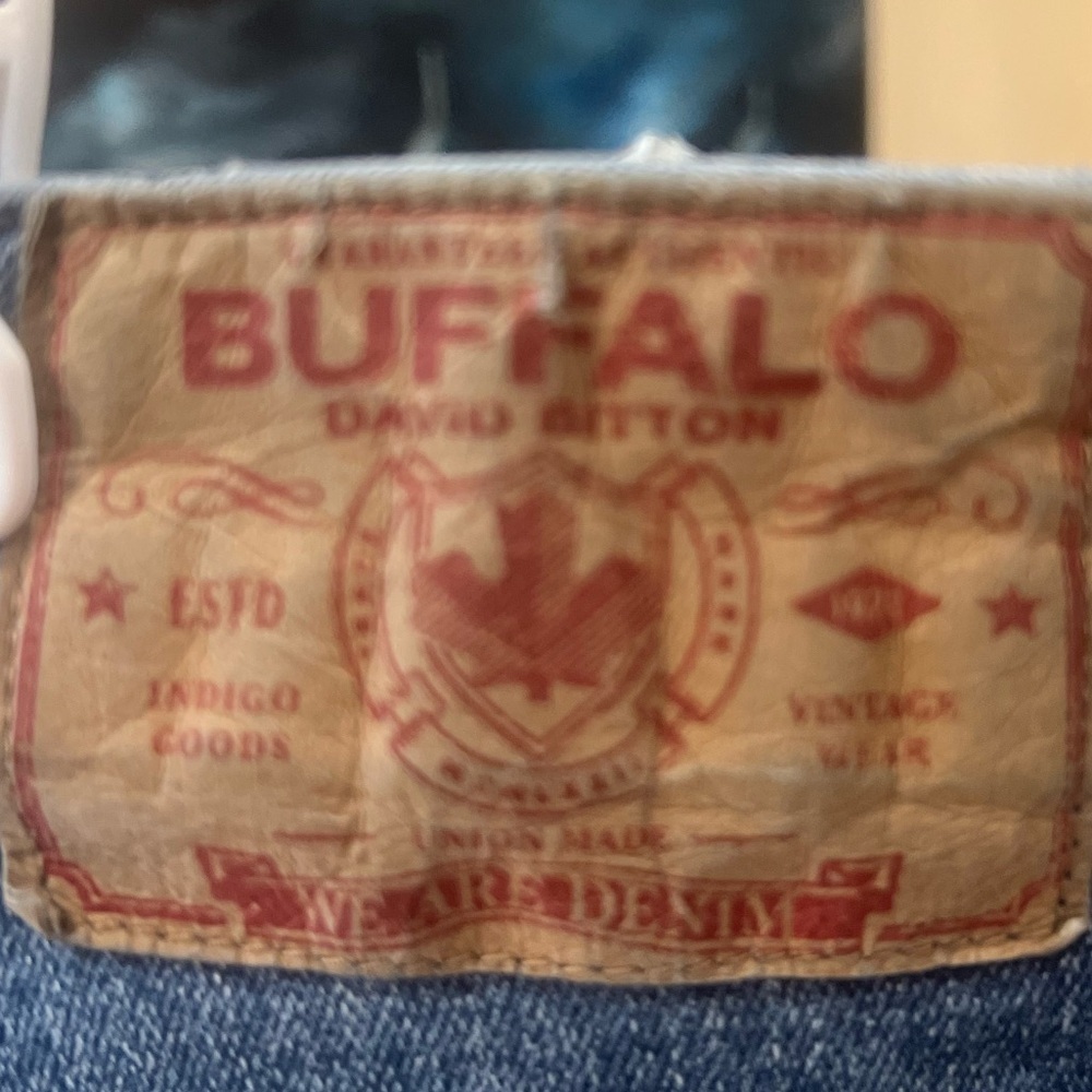 Buffalo David Botton denim size 38/32 in GUC